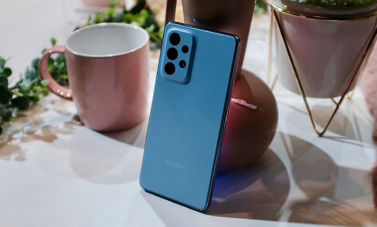 گلکسی‌ اِی ۵۳