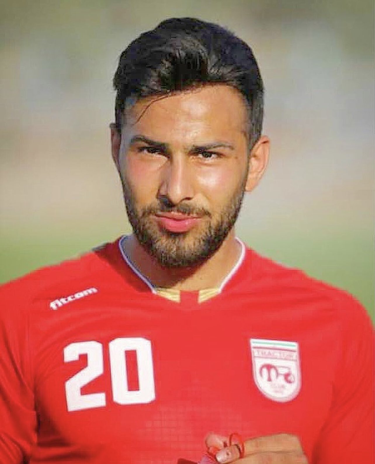 محسن نصر آزادانی کیست