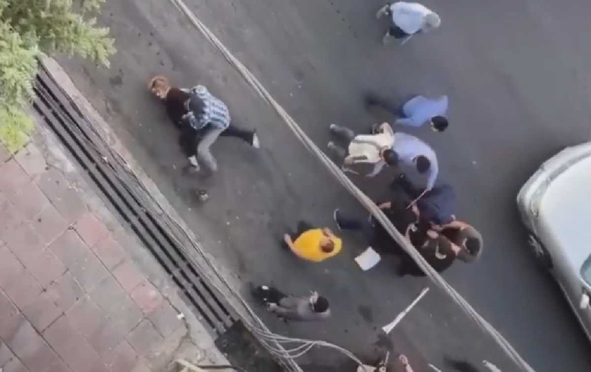 بازداشت توسط لباس شخصی ها