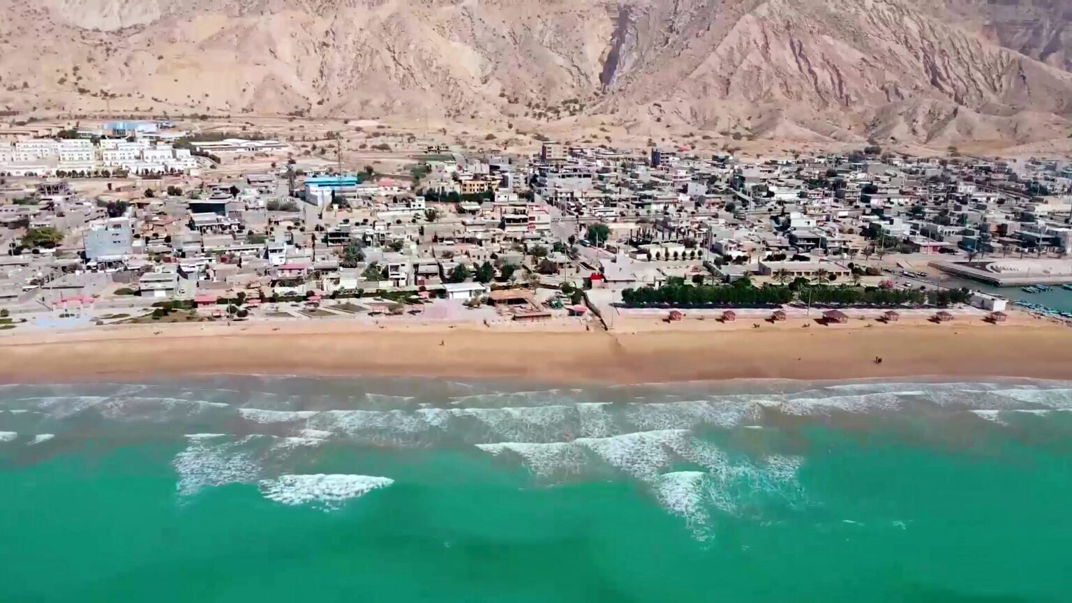 بزرگترین روستای جنوب ایران در انتظار شهر شدن بزرگترین روستای جنوب ایران در انتظار شهر شدن