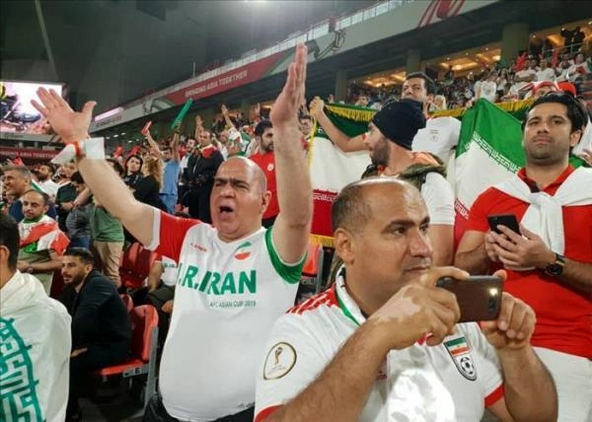 تشکر بازیکنان از هوادارن تیم ملی +فیلم