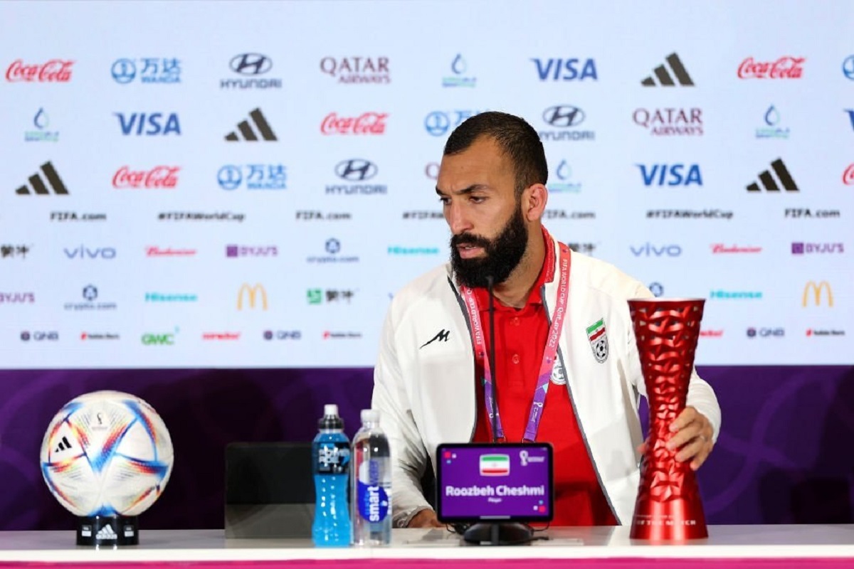 روزبه چشمی بهترین بازیکن مسابقه ایران و ولز شد