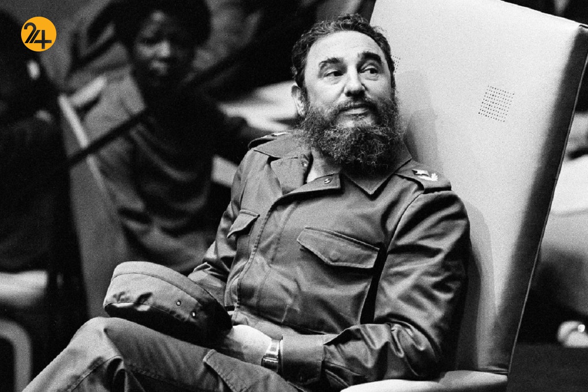 فیدل کاسترو رهبر انقلاب کوبا