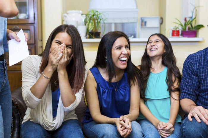 سوالهای جذاب برای بازی جرأت حقیقت سوالهای جذاب برای بازی جرأت حقیقت