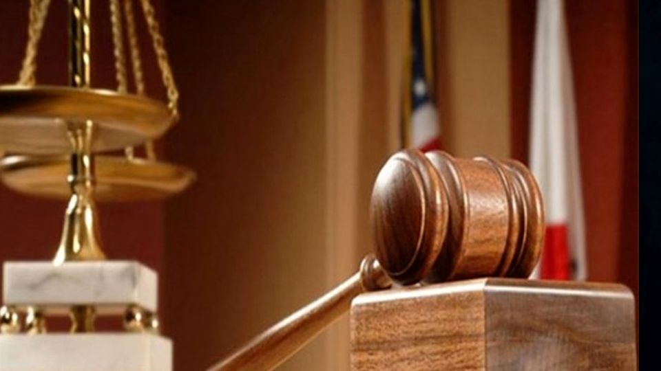 نسترن فرخه، خبرنگار روزنامه شرق بازداشت شد نسترن فرخه، خبرنگار روزنامه شرق بازداشت شد