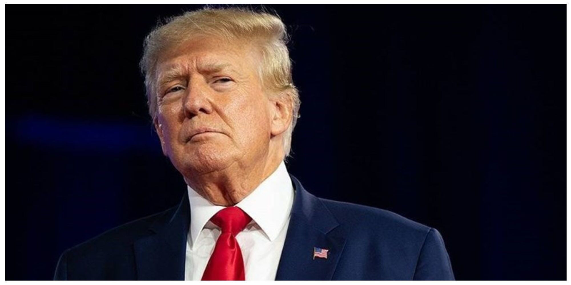 ماموران در دادگاه درب را برای ترامپ نگه نداشتند +فیلم