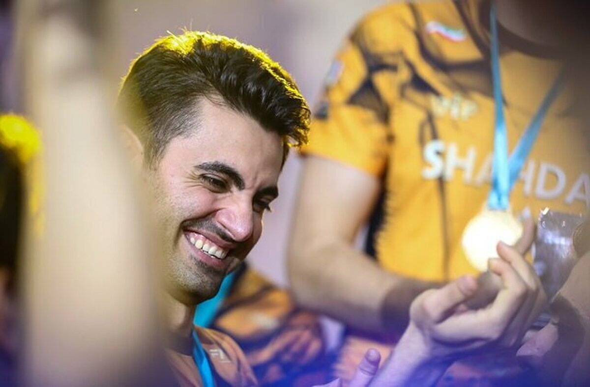 امیر غفور از تیم ملی والیبال خداحافظی کرد امیر غفور از تیم ملی والیبال خداحافظی کرد