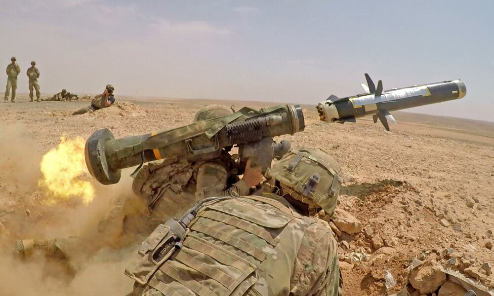 لحظه بمباران شبانه سربازان روس با پهپاد +فیلم