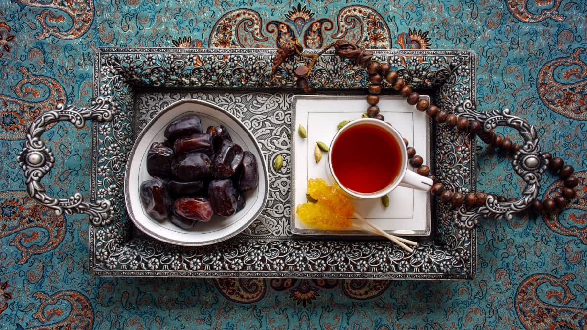 مهم‌ترین نکته برای رفع کمبود آب بدن در روزه داری