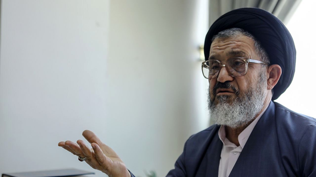 مردم اگر انتقاد یا ناراحتی دارند در انتخابات شرکت و چهره جدید انتخاب کنند مردم اگر انتقاد یا ناراحتی دارند در انتخابات شرکت و چهره جدید انتخاب کنند