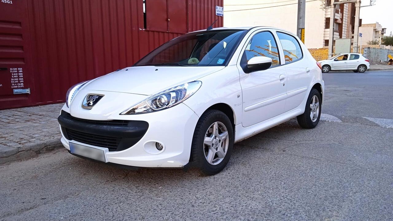 کیفیت عجیب خودروی یک میلیاردی ایران‌خودرو! +فیلم