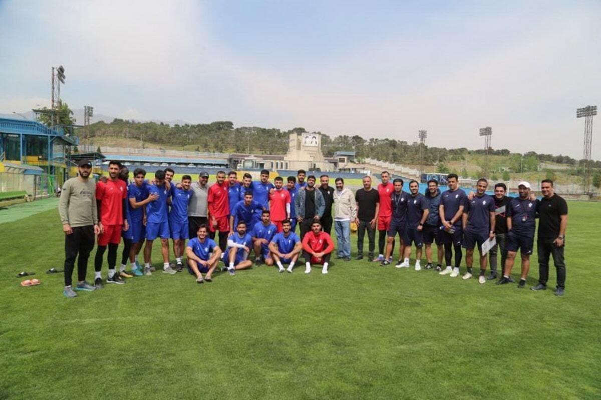 شهاب حسینی بمب روحیه تمرین تیم لیگ برتری شهاب حسینی بمب روحیه تمرین تیم لیگ برتری