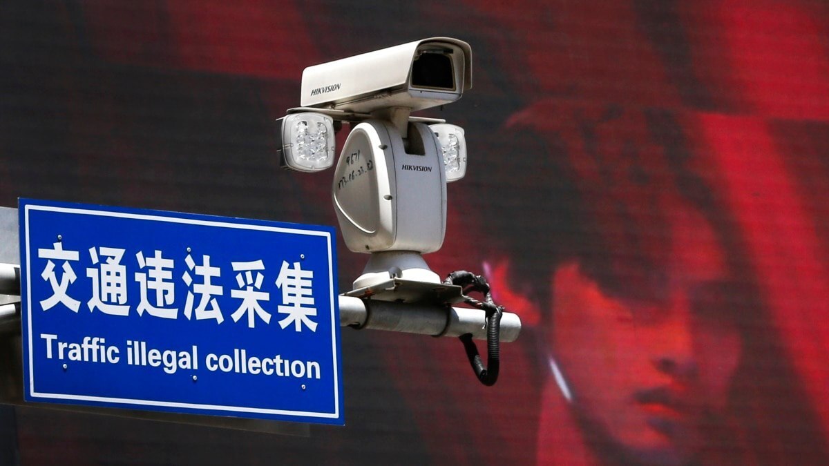 تکنولوژی تشخیص چهره در خیابان‌های چین +فیلم