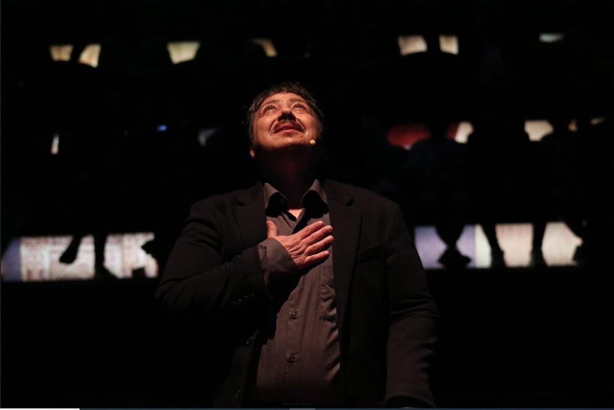 اولین حضور مازیار لرستانی در یک برنامه اولین حضور مازیار لرستانی در یک برنامه