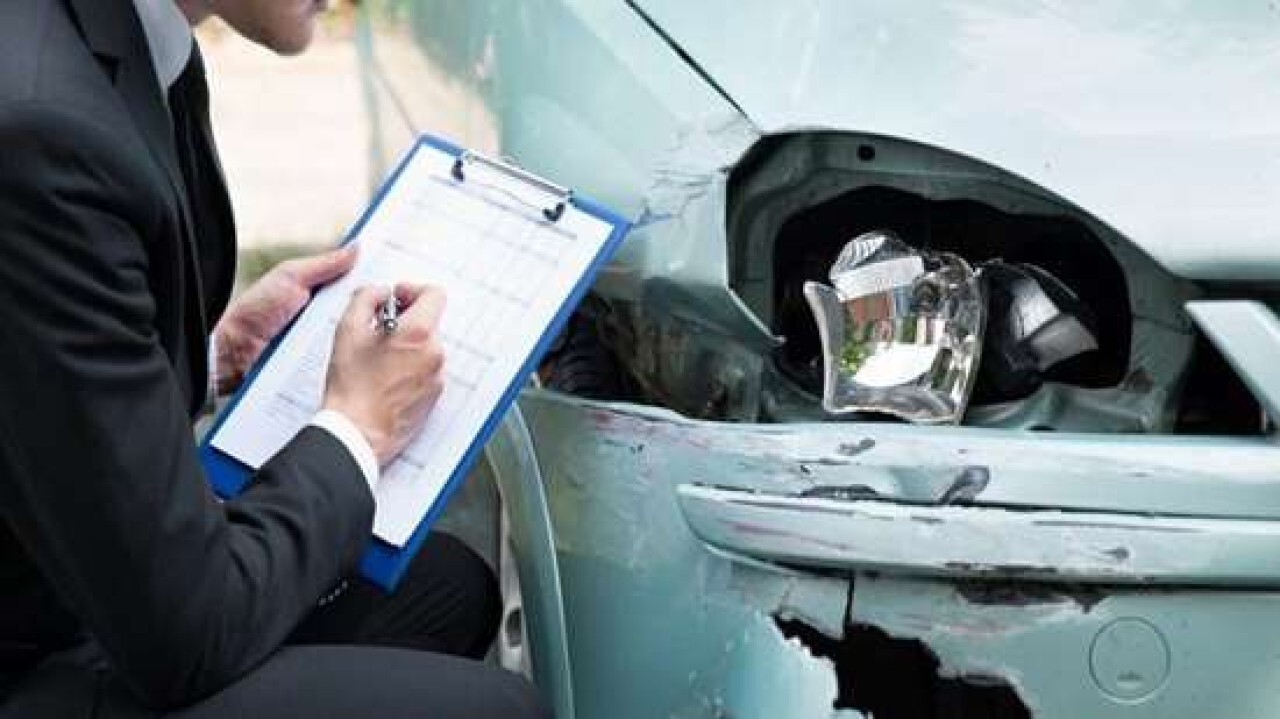 بررسی اهمیت و ضرورت بیمه بدنه خودرو برای جلوگیری از خسارات تصادفات
