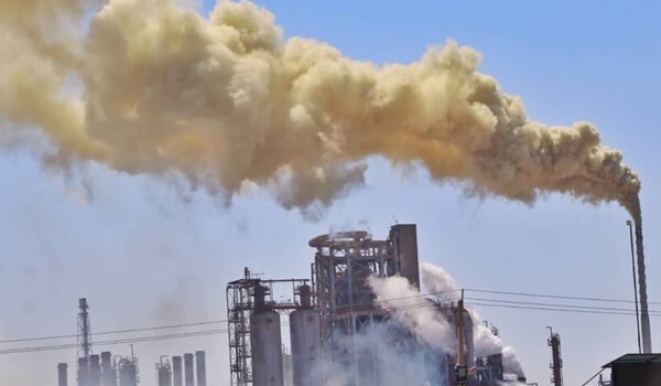 پالایشگاه آبادان