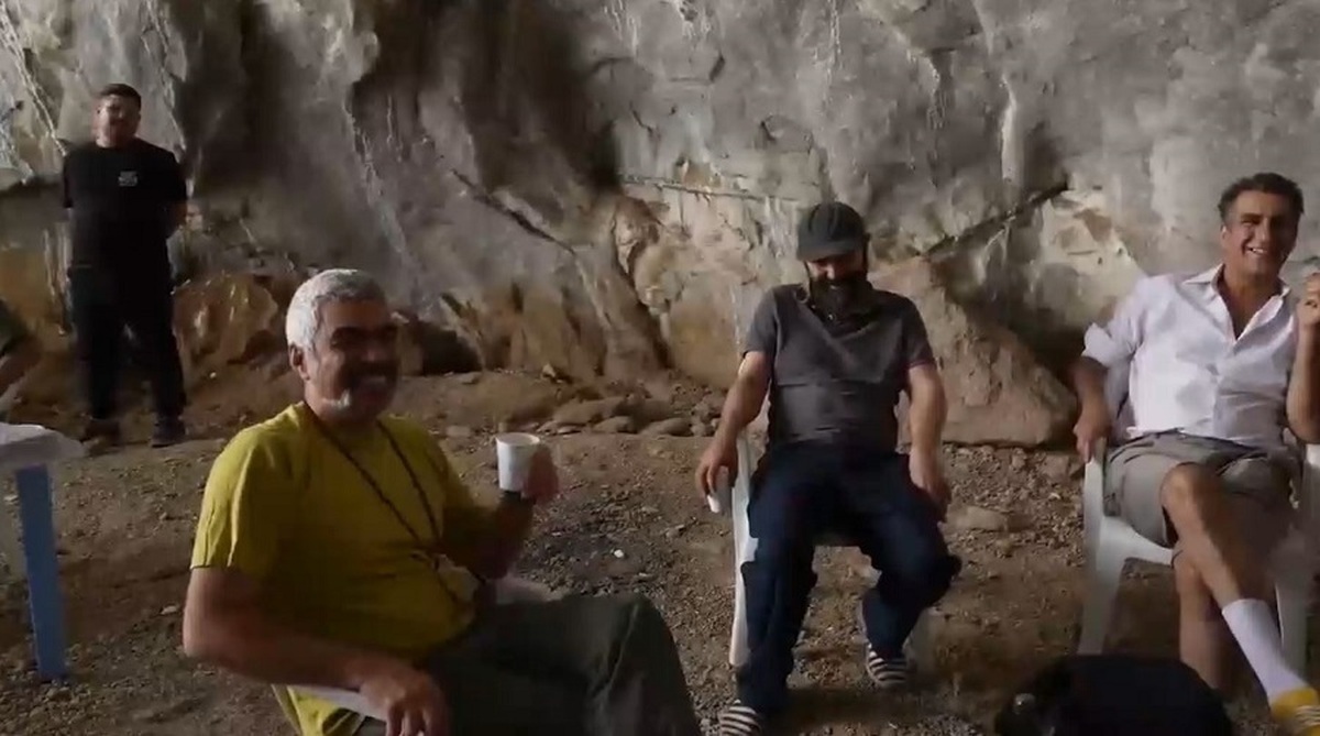 ویدئویی بامزه از پشت صحنه سریال سروش صحت