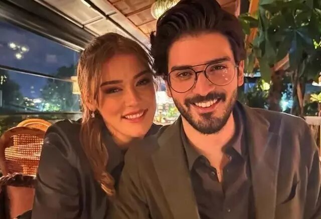 زهرا گونش والیبالیست تیم ملی ترکیه کیست؟ زهرا گونش والیبالیست تیم ملی ترکیه کیست؟