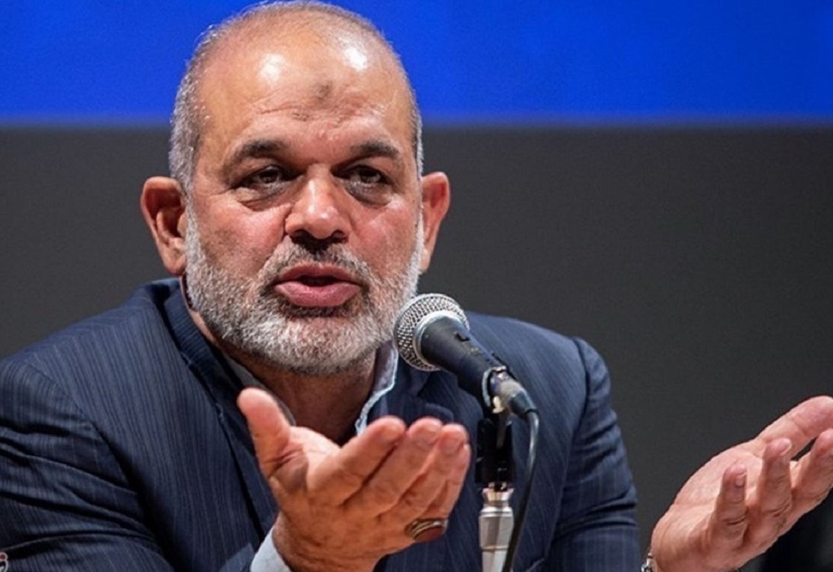 جزئیات انفجارهای امروز از زبان وزیر کشور؛ ساچمههای فراوان در مواد منفجره کار گذاشته بودند جزئیات انفجارهای امروز از زبان وزیر کشور؛ ساچمههای فراوان در مواد منفجره کار گذاشته بودند