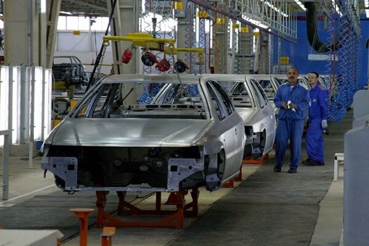 زیان باورنکردنی صنعت خودرو در ایران