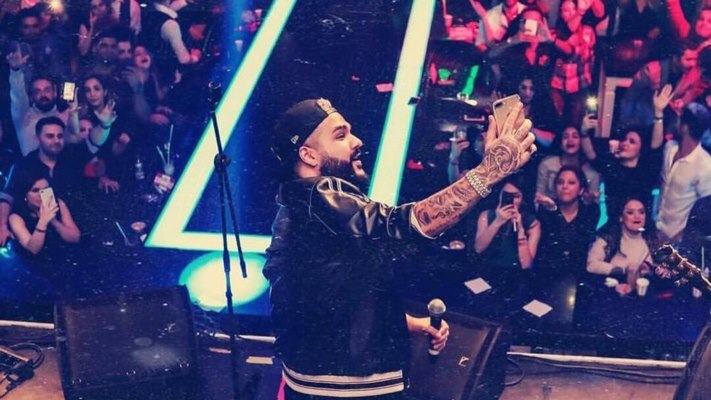 بدل ساسی مانکن بدل ساسی مانکن