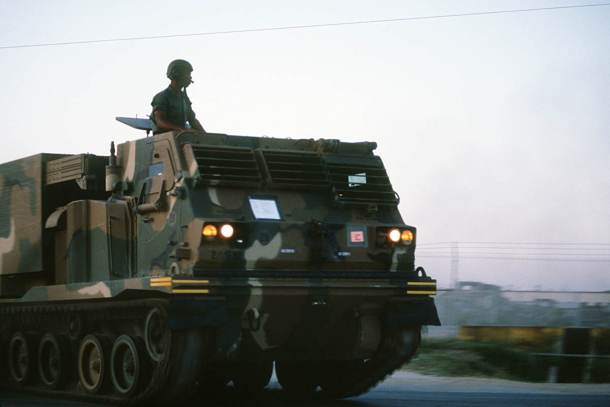 مشخصات سیستم موشکی MLRS مشخصات سیستم موشکی MLRS