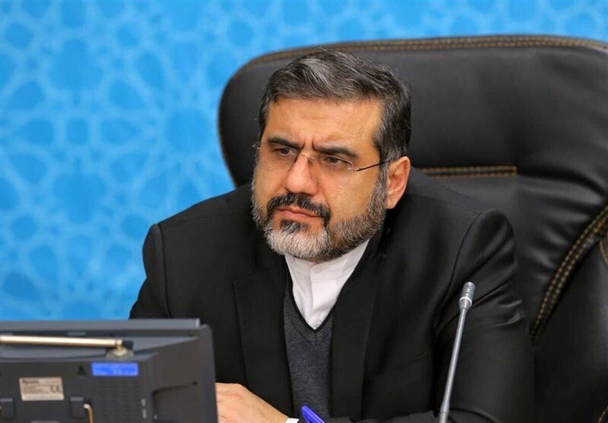 وزیر ارشاد: معین می‌تواند به ایران برگردد!