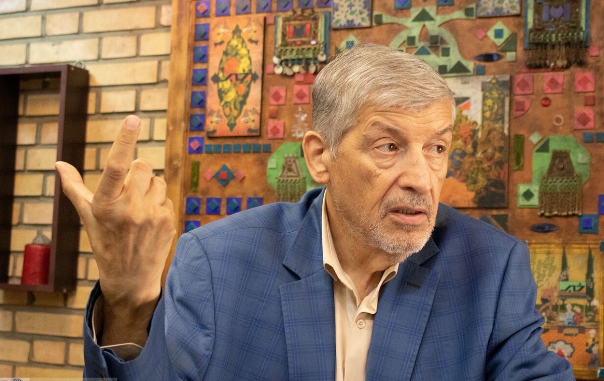 منصور حقیقت پور