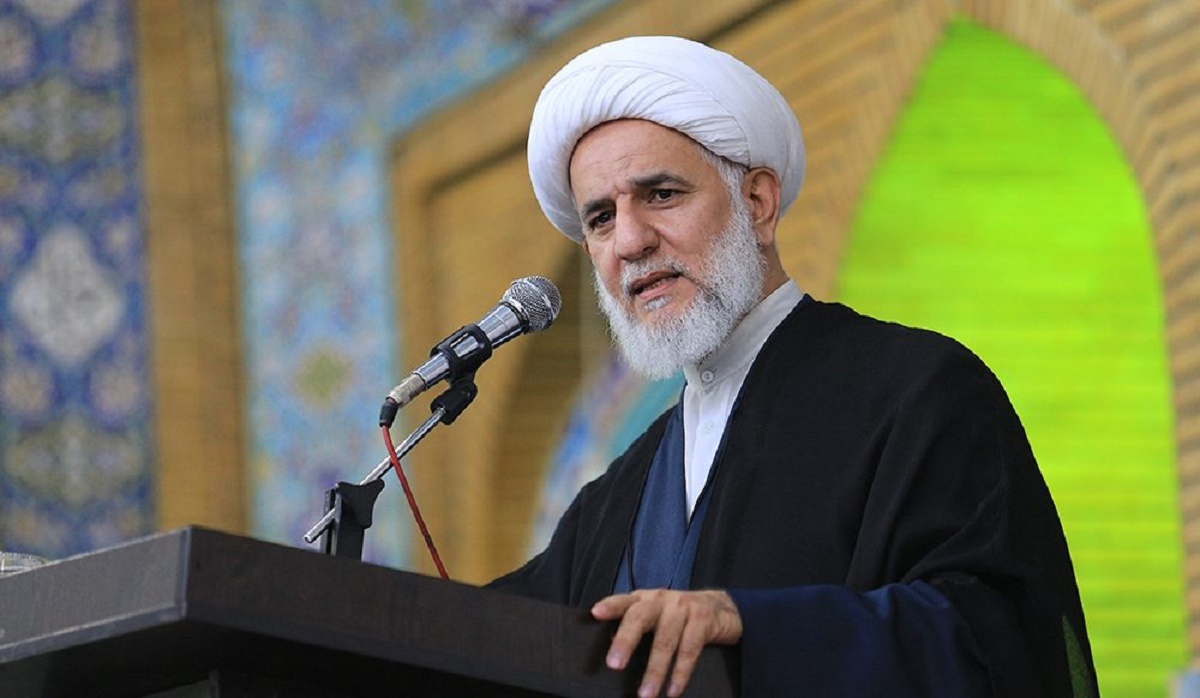 امام جمعه کرج: ردصلاحیت‌شدگان انتخابات انتظار پیگیری از امام جمعه نداشته باشند/ امام جمعه اهواز: غرب، زنان تروریست و بی‌بند و بار تربیت می‌کند