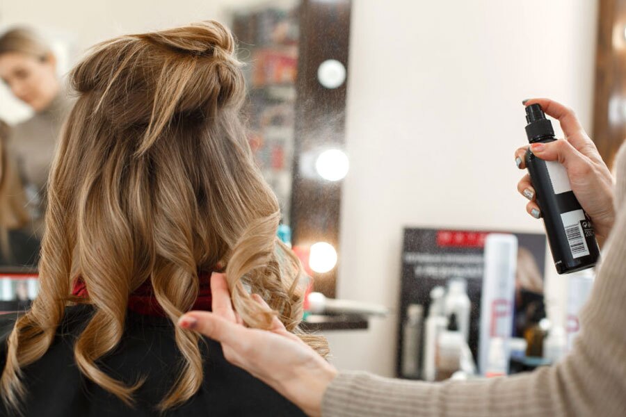 آرایشگاه زنانه لو رفت