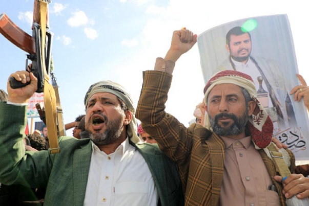 بلومبرگ: حملات نظامی اخیر آمریکا و انگلیس به یمن به سود ایران تمام شد بلومبرگ: حملات نظامی اخیر آمریکا و انگلیس به یمن به سود ایران تمام شد