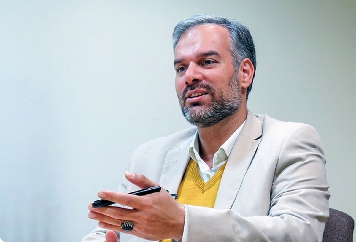 وقتی وزیر صمت فرق خودروی برقی و هیبریدی را نمی‌داند!