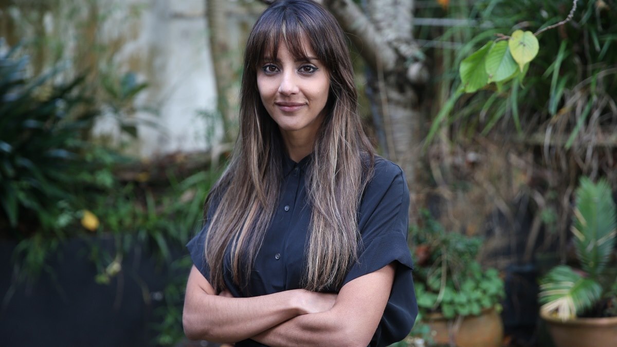 فیلم دزدی گلریز قهرمان عضو مجلس نیوزیلند از یک فروشگاه