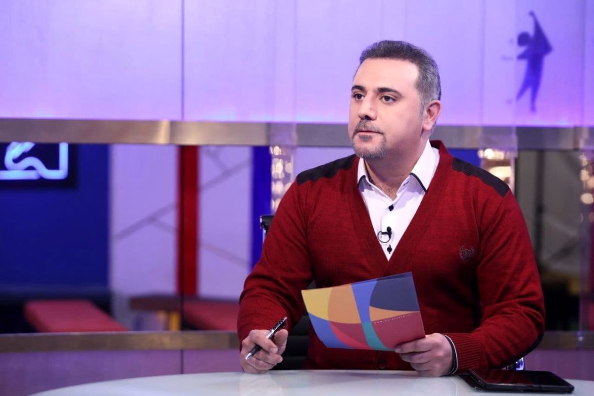 افشاگری یک مجری: وقتی مجری خانم است، حق ندارید دو نفری روزنامه را بگیرید