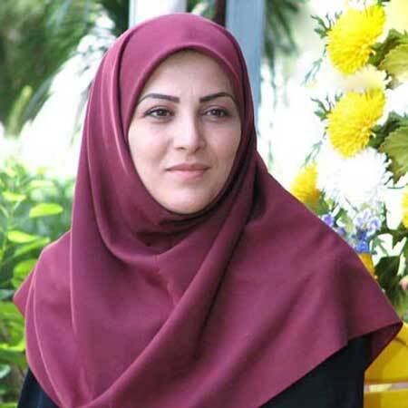 ژیلا صادقی کیست؟