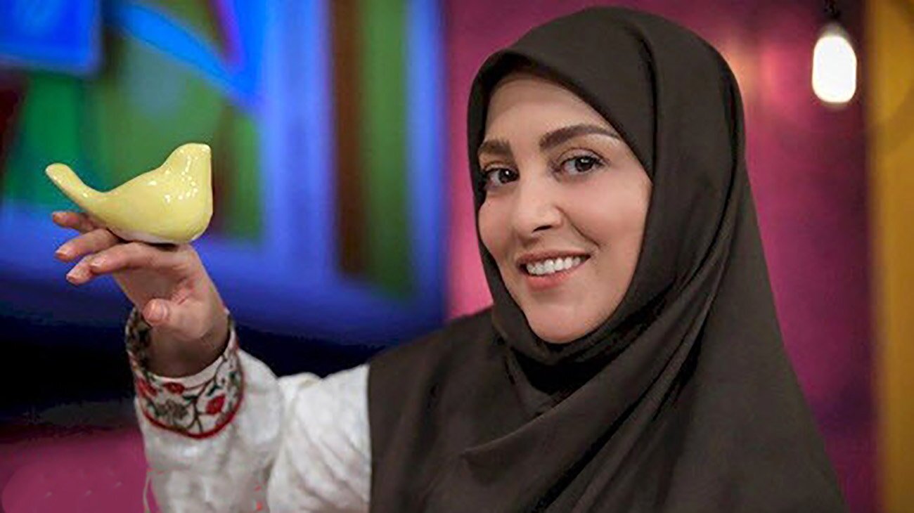 ژیلا صادقی کیست؟