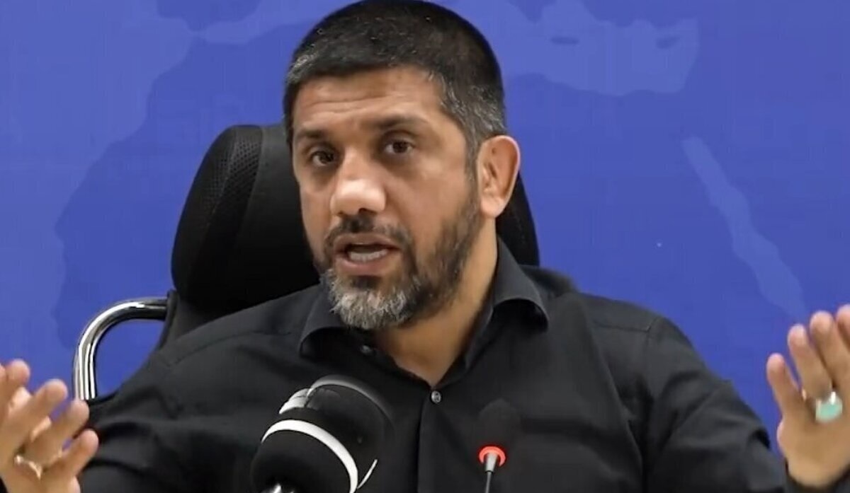 علیرضا دبیر