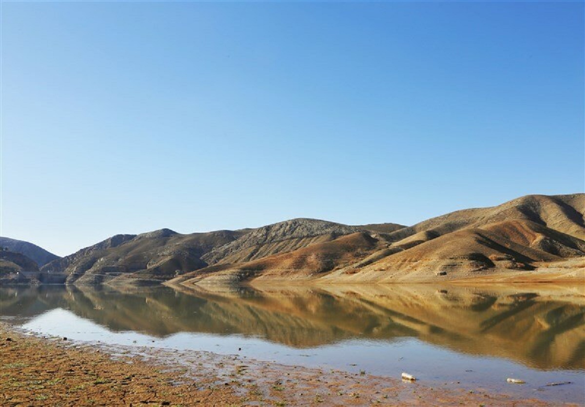 عضو شورای شهر مشهد: اوضاع آبی مشهد بسیار بد است؛ یکی از سدها کاملا خشک شده عضو شورای شهر مشهد: اوضاع آبی مشهد بسیار بد است؛ یکی از سدها کاملا خشک شده
