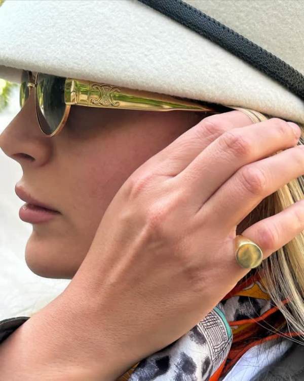 نگار فرهمند کیست؟