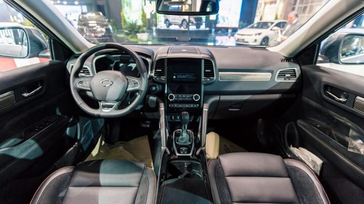 سامسونگ QM6 در اتو اکسپو تهران معرفی شد