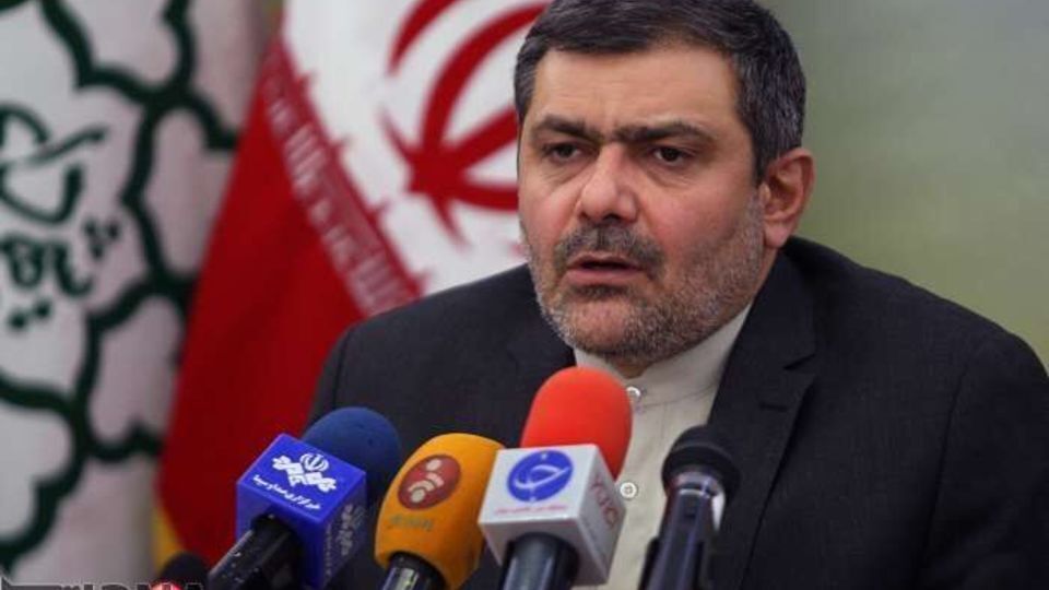 معاون استاندار تهران: طرد اتباع غیرمجاز با جدیت توسط فرمانداران پیگیری شود معاون استاندار تهران: طرد اتباع غیرمجاز با جدیت توسط فرمانداران پیگیری شود