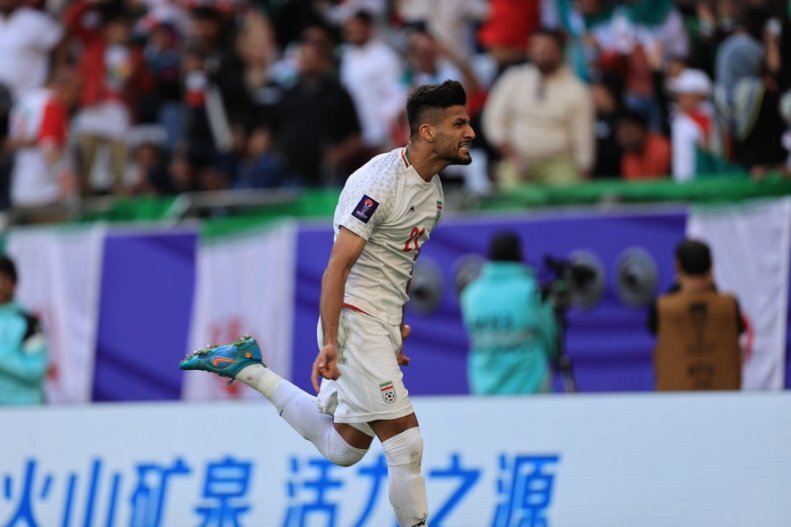 تصاویری جالب از خوشحالی بعد از گل محبی