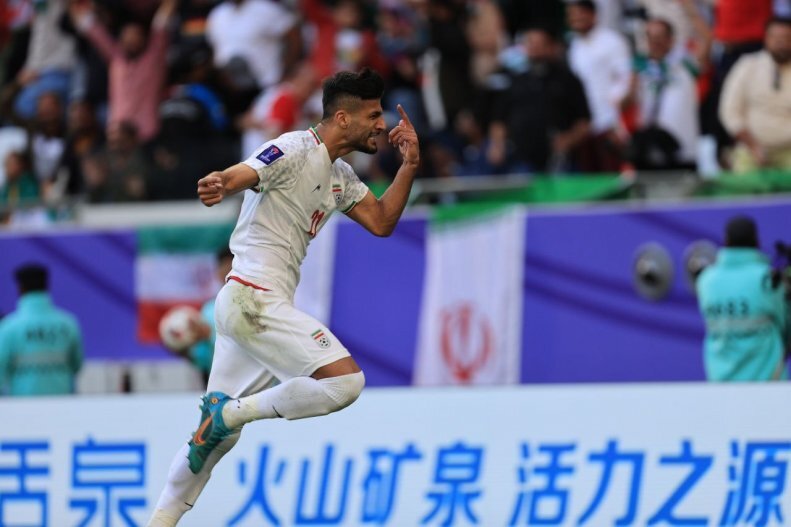 تصاویری جالب از خوشحالی بعد از گل محبی