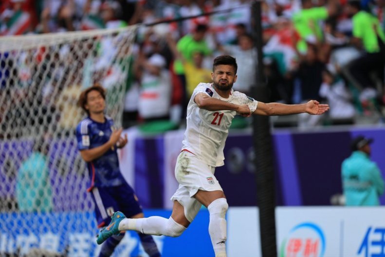 تصاویری جالب از خوشحالی بعد از گل محبی