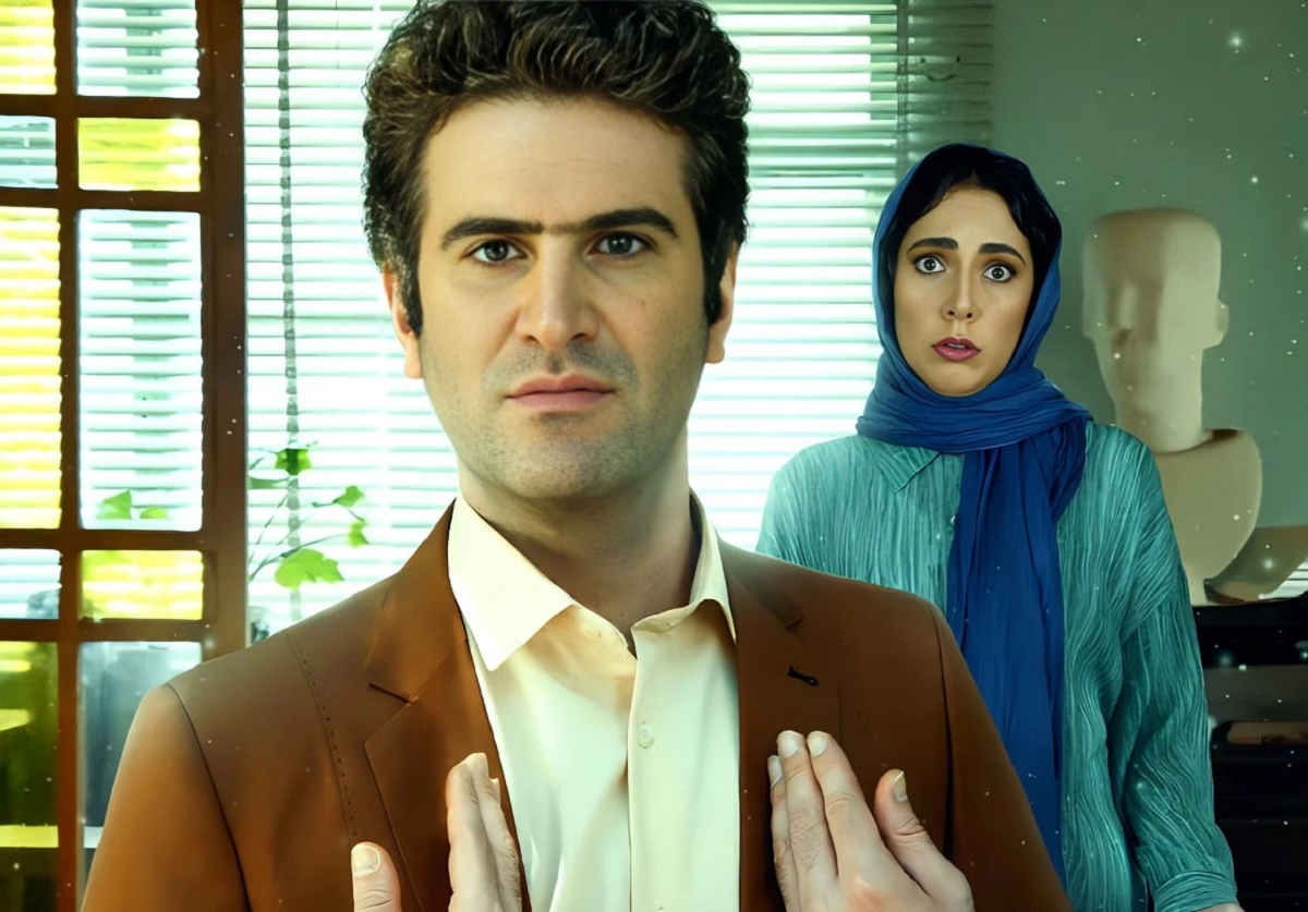 حرکات خنده‌دار هوتن شکیبا در پشت‌صحنه یک سریال