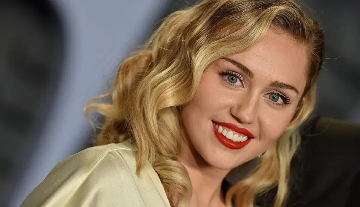 مایلی سایرس برنده جایزه گرمی کیست؟