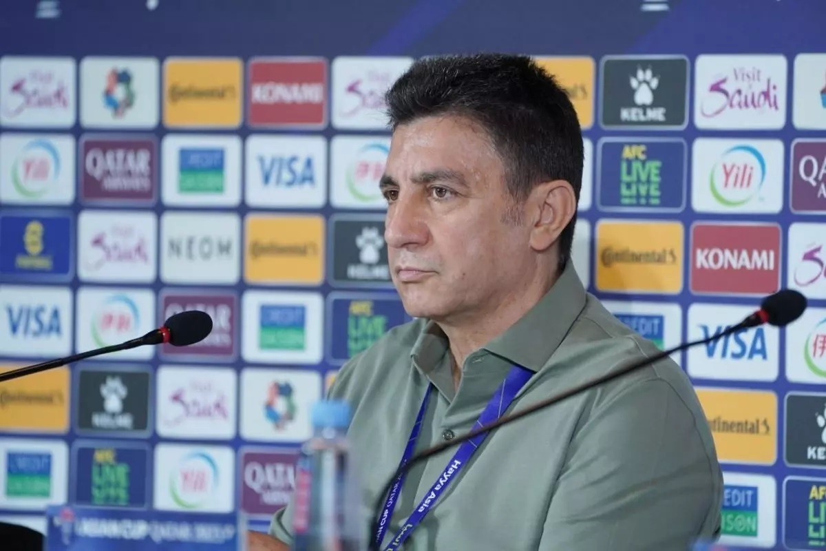 قلعه‌نویی: AFC درباره انتخاب داور کویتی جواب دهد