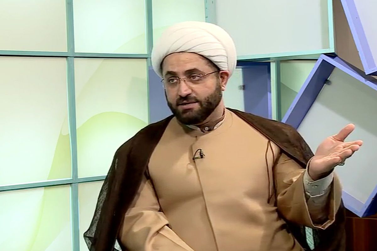 یک روحانی: خدا از شما نمی‌گذرد، چه اهمیتی دارد زنان حجاب دارند یا ندارند