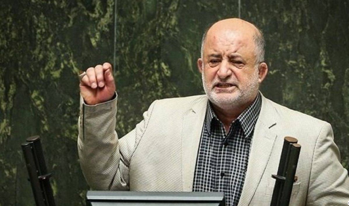 نادر قاضی پور نادر قاضی پور