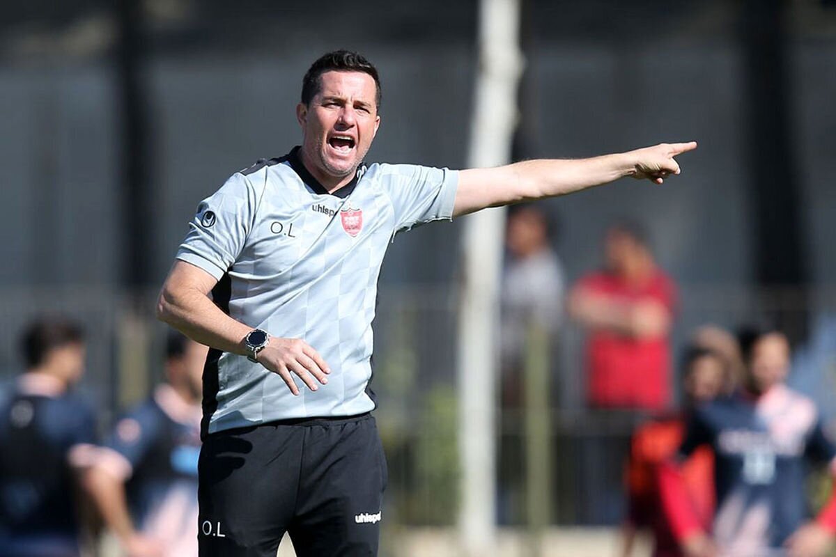 جانشین یحیی نیامده دچار دردسر شد/ سکونشینی در انتظار مدافع پرحاشیه پرسپولیس!